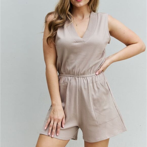 💲6️⃣ Bundled 💲6️⃣ Bundled ✔️Zenana Womens Cozy Knit Summer Romper in Beige - Picture 1 of 11